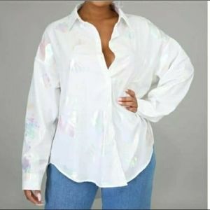 Holographic button up